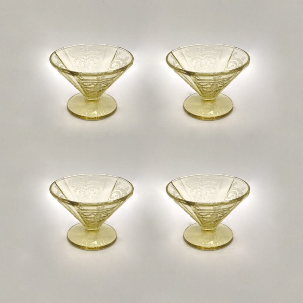 4 VTG Depression Era 5 oz Madrid Amber Dessert Dishes made by Federal Glass Co